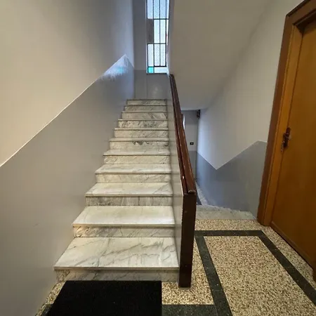 Casa Bonzanigo 2 3* טורינו
