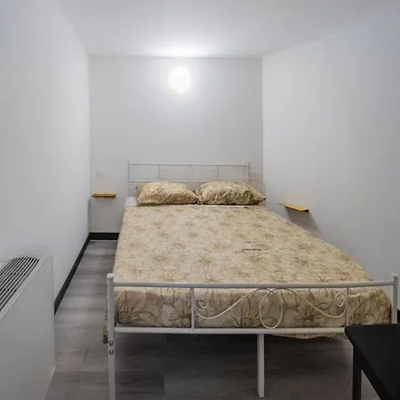 בית הארחה Casa Bonzanigo 2 3*